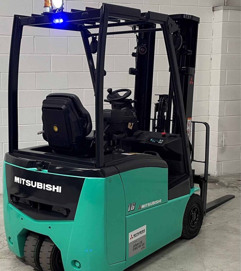 2015 1.6 Tonne 3WE Electric Forklift With Triplex Gallery