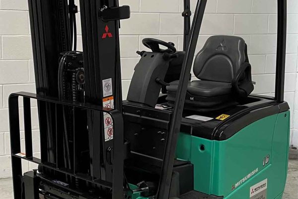 2015 1.6 Tonne 3WE Electric Forklift With Triplex featured